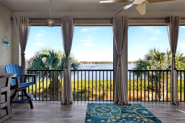 Property Slideshow image 3 of 97 | 1254 riverscape st d, Bradenton, FL, 34208