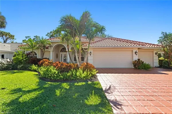 Property Slideshow image 3 of 25 | 3501 fiddlehead ct, Bonita Springs, FL, 34134