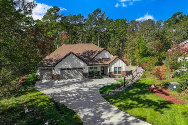 Property Slideshow image 2 of 74 | 212 pirates cv, Mc Cormick, SC, 29835