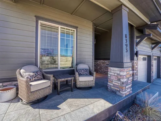 Property Slideshow image 3 of 48 | 8393 s winnipeg ct, Aurora, CO, 80016