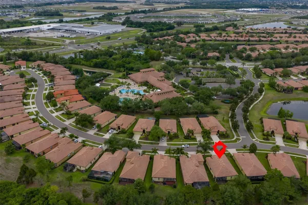 Property Slideshow image 3 of 74 | 147 silver falls dr, Apollo Beach, FL, 33572