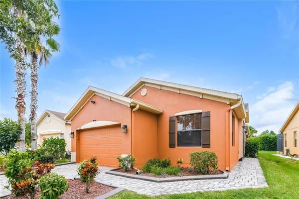 Property Slideshow image 2 of 14 | 505 millifiora ln, Kissimmee, FL, 34759