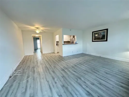 Property Slideshow image 2 of 48 | 510 tilford x # 510, Deerfield Beach, FL, 33442