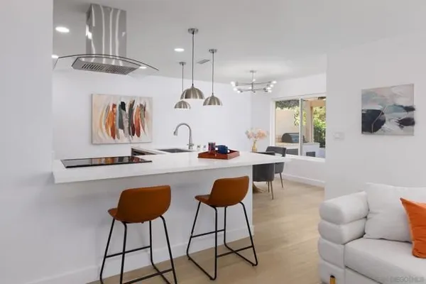 Property Slideshow image 2 of 36 | 12843 camino ramillette, San Diego, CA, 92128