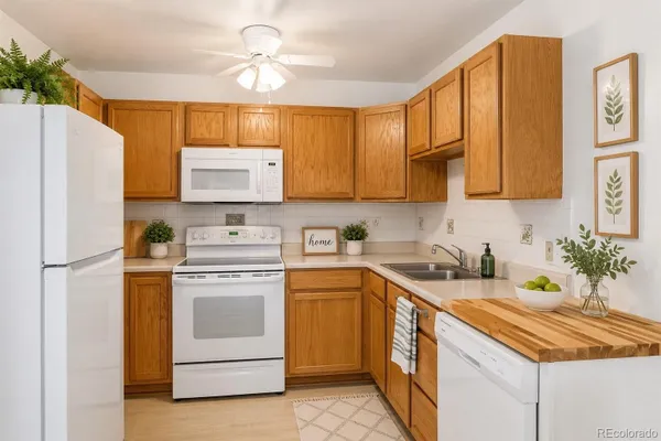 Property Slideshow image 2 of 28 | 9335 e center ave 2b, Denver, CO, 80247