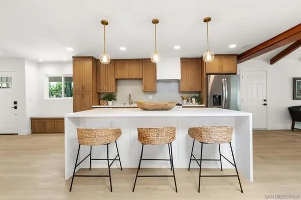 Property Slideshow image 3 of 43 | 11911 lomica dr, San Diego, CA, 92128