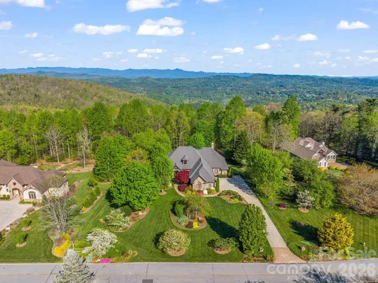 Property Slideshow image 2 of 42 | 122 founders dr, Flat Rock, NC, 28731