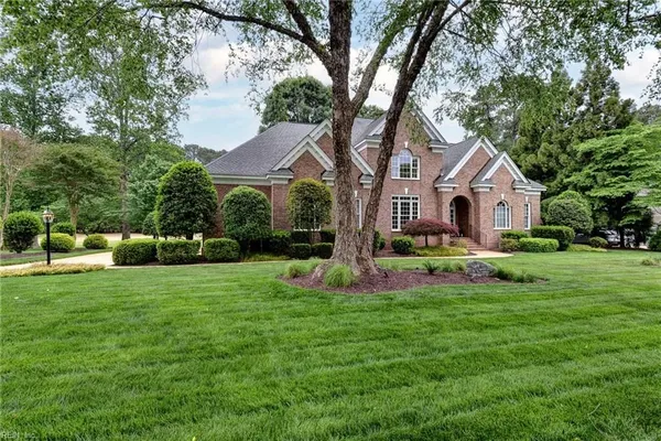 Property Slideshow image 3 of 50 | 112 william richmond, Williamsburg, VA, 23185