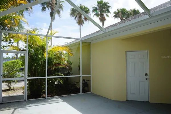 Property Slideshow image 3 of 81 | 201 sunset crest ct, Apollo Beach, FL, 33572