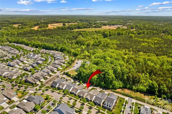 Property Slideshow image 3 of 37 | 11516 dublin crescent rd, Cornelius, NC, 28031