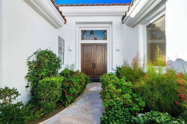 Property Slideshow image 2 of 27 | 54595 winged foot, La Quinta, CA, 92253