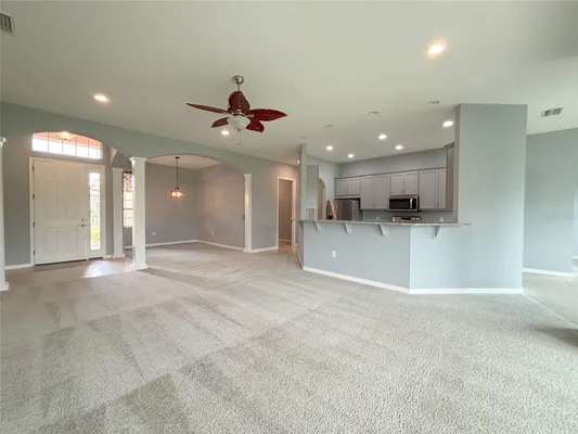Property Slideshow image 3 of 71 | 1124 sawgrass dr, Winter Haven, FL, 33884