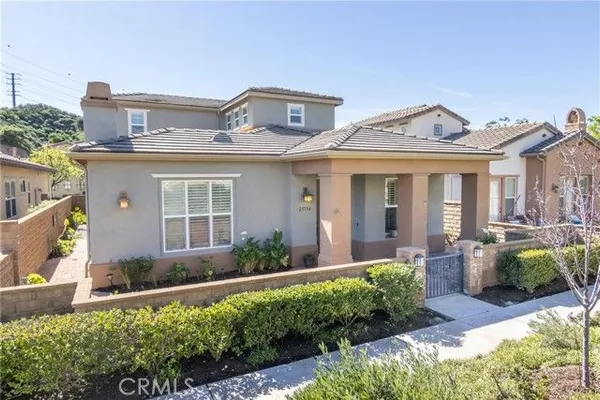 Property Slideshow image 3 of 60 | 23734 mahogany ct, Valencia, CA, 91354