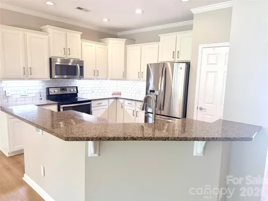 Property Slideshow image 2 of 22 | 10009 congressional ct, Indian Land, SC, 29707