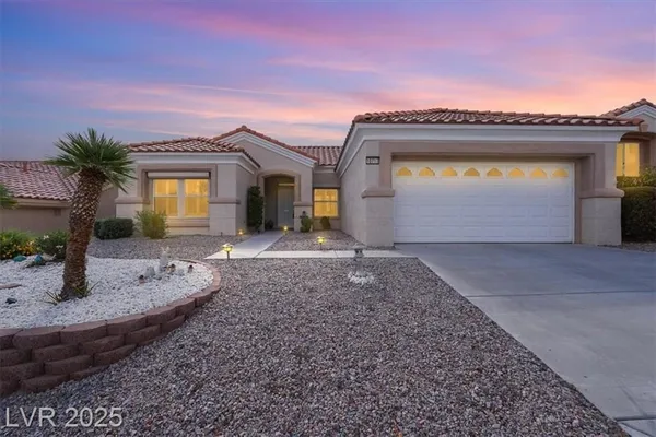 Property Slideshow image 2 of 41 | 10713 brinkwood ave, Las Vegas, NV, 89134