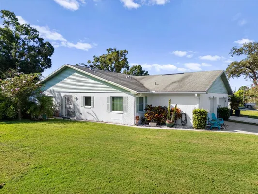 Property Slideshow image 2 of 59 | 3201 mcmath dr, Palm Harbor, FL, 34684