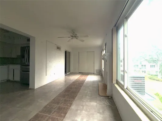 Property Slideshow image 3 of 17 | 2073 denmark st 59, Clearwater, FL, 33763