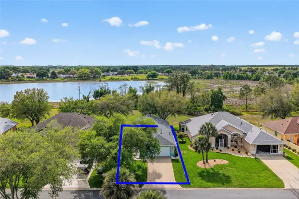 Property Slideshow image 3 of 67 | 22149 draw bridge dr, Leesburg, FL, 34748