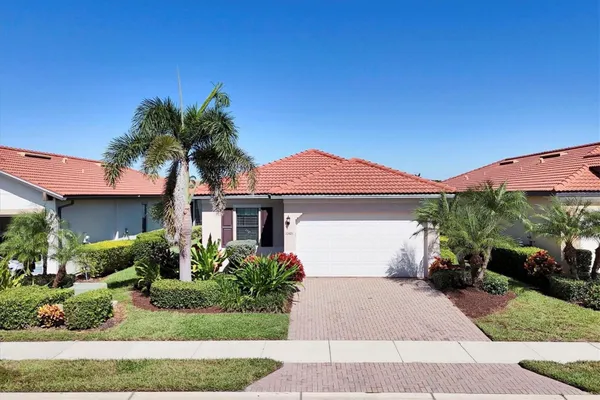 Property Slideshow image 3 of 58 | 10424 crooked creek dr, Venice, FL, 34293