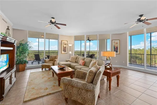 Property Slideshow image 3 of 48 | 24001 via castella dr 3204, Bonita Springs, FL, 34134