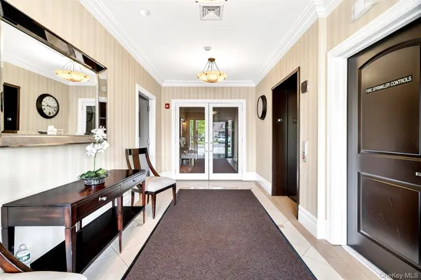 Property Slideshow image 3 of 29 | 4105 fred ill jr ct, Orangetown, NY, 10965