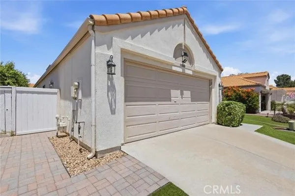 Property Slideshow image 3 of 43 | 28081 orangegrove ave, Menifee, CA, 92584