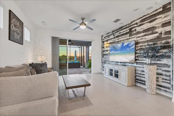 Property Slideshow image 3 of 70 | 10661 spring tide way, Parrish, FL, 34219