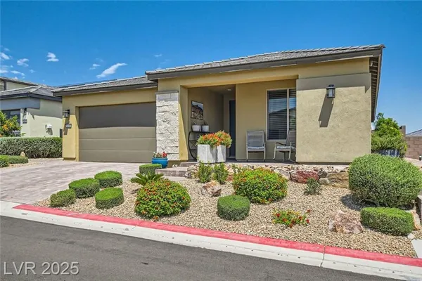 Property Slideshow image 3 of 32 | 9656 balais dr, Las Vegas, NV, 89143