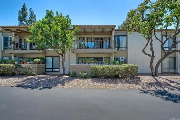 Property Slideshow image 3 of 31 | 12505 oaks north dr 141, San Diego, CA, 92128