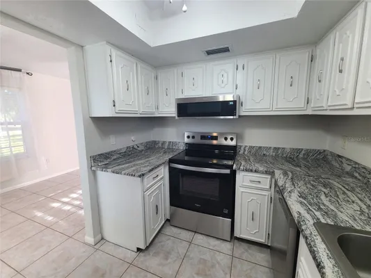 Property Slideshow image 3 of 18 | 18101 sandalwood dr, Wildwood, FL, 34785