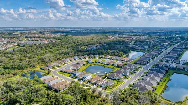 Property Slideshow image 3 of 72 | 12949 true blue cir, Bradenton, FL, 34211