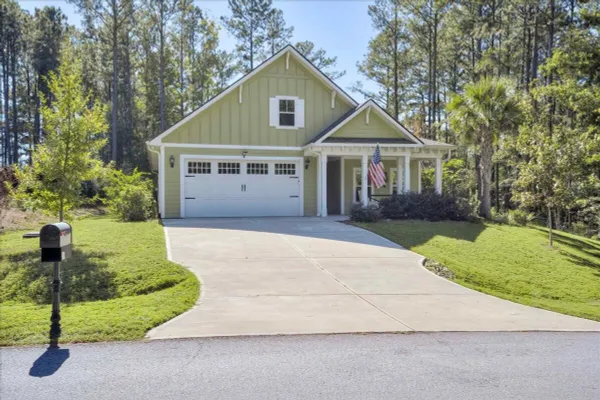 Property Slideshow image 2 of 34 | 119 cypress dr, Mc Cormick, SC, 29835