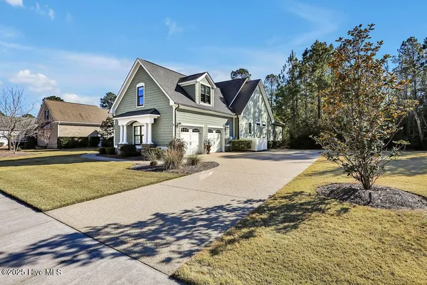 Property Slideshow image 3 of 66 | 1112 evangeline dr, Leland, NC, 28451