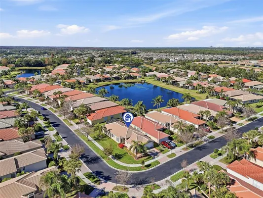 Property Slideshow image 3 of 43 | 15767 crystal waters dr, Wimauma, FL, 33598