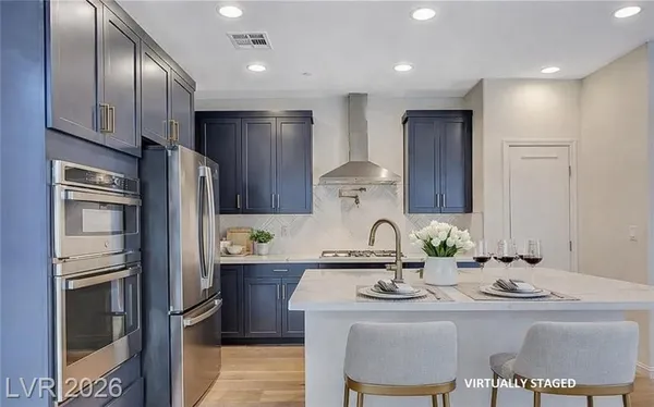 Property Slideshow image 2 of 17 | 31 castleton tower ct, Henderson, NV, 89011