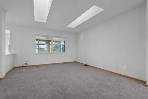 Property Slideshow image 2 of 25 | 1534 w cadillac cir, Romeoville, IL, 60446