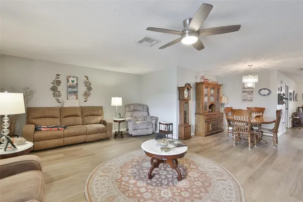 Property Slideshow image 2 of 39 | 1511 cloister dr, Sun City Center, FL, 33573