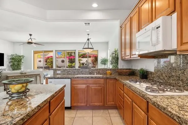 Property Slideshow image 2 of 41 | 80767 avenida santa carmen, Indio, CA, 92203