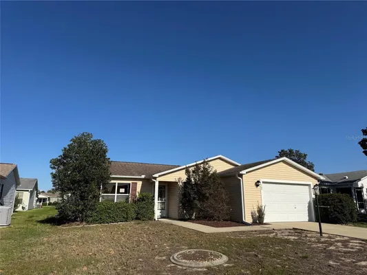 Property Slideshow image 2 of 25 | 1705 betrillo ct, The Villages, FL, 32162