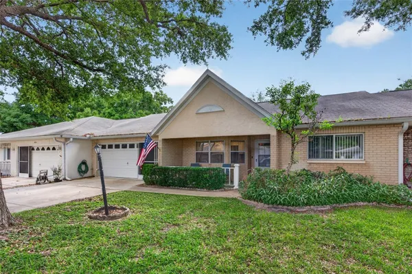 Property Slideshow image 2 of 28 | 9060 sw 96th ln b, Ocala, FL, 34481