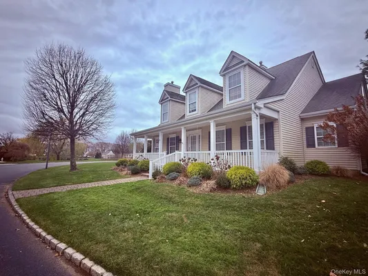 Property Slideshow image 2 of 6 | 41 golden spruce dr, Calverton, NY, 11933