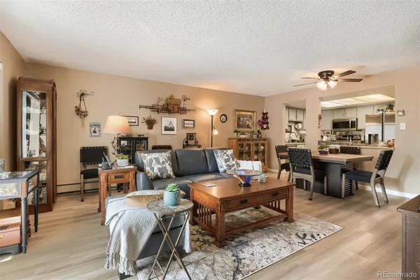 Property Slideshow image 2 of 22 | 14091 e marina dr 304, Aurora, CO, 80014