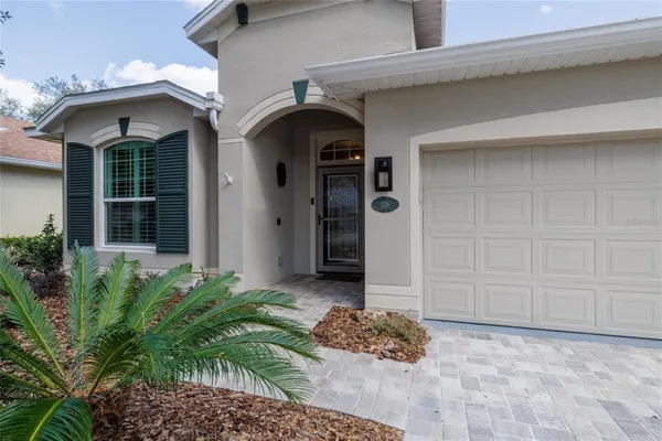 Property Slideshow image 2 of 47 | 526 heron point way, Deland, FL, 32724