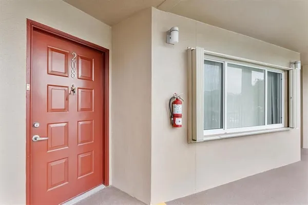 Property Slideshow image 2 of 17 | 850 sw 138th ave apt 208d, Pembroke Pines, FL, 33027