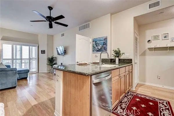Property Slideshow image 2 of 27 | 2750 artesia blvd 110, Redondo Beach, CA, 90278