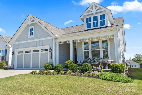 Property Slideshow image 2 of 21 | 7343 overjoyed crossing # 318, Charlotte, NC, 28215