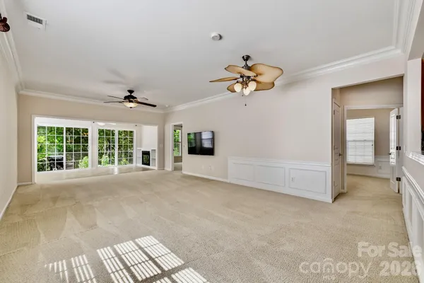 Property Slideshow image 3 of 43 | 3079 azalea dr, Fort Mill, SC, 29707