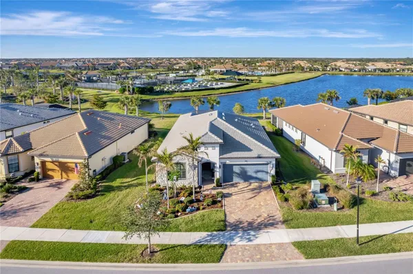 Property Slideshow image 2 of 48 | 13005 rinella st, Venice, FL, 34293
