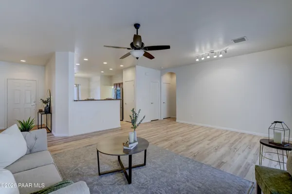 Property Slideshow image 3 of 38 | 7625 e rabbit brush ln, Prescott Valley, AZ, 86315