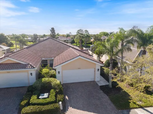 Property Slideshow image 3 of 63 | 7663 pesaro dr, Sarasota, FL, 34238